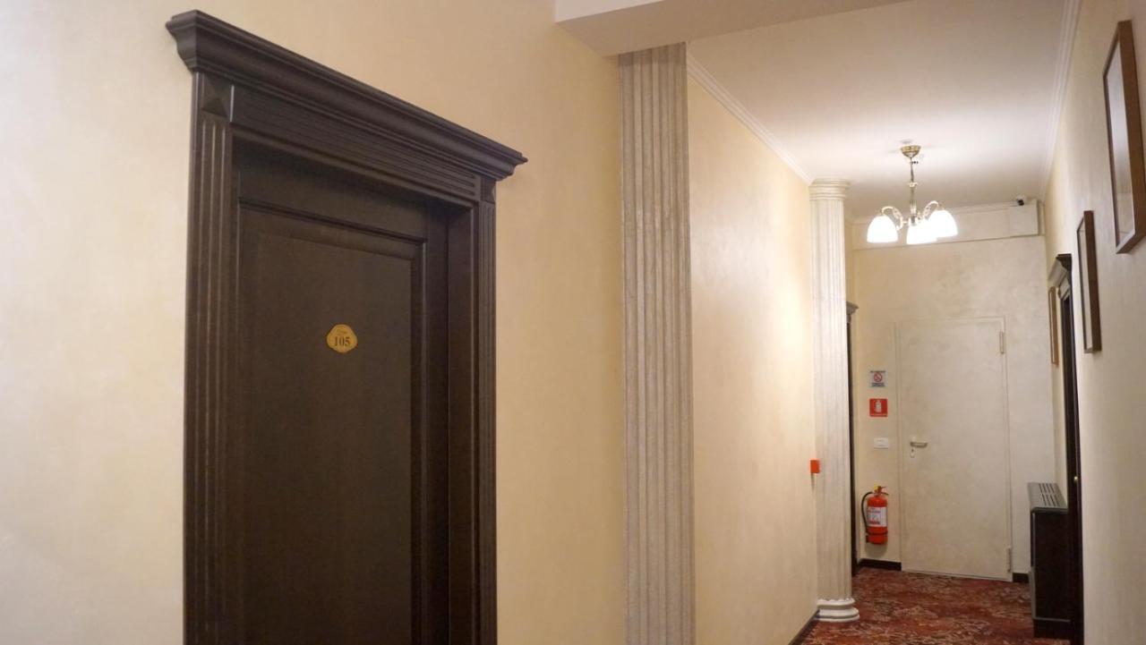 Focşani Pensiunea Romeo Resort מראה חיצוני תמונה