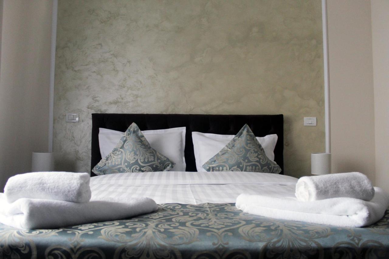 Focşani Pensiunea Romeo Resort מראה חיצוני תמונה